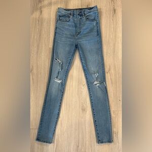 Abercrombie & Fitch Ultra High Rise Skinny Jeans